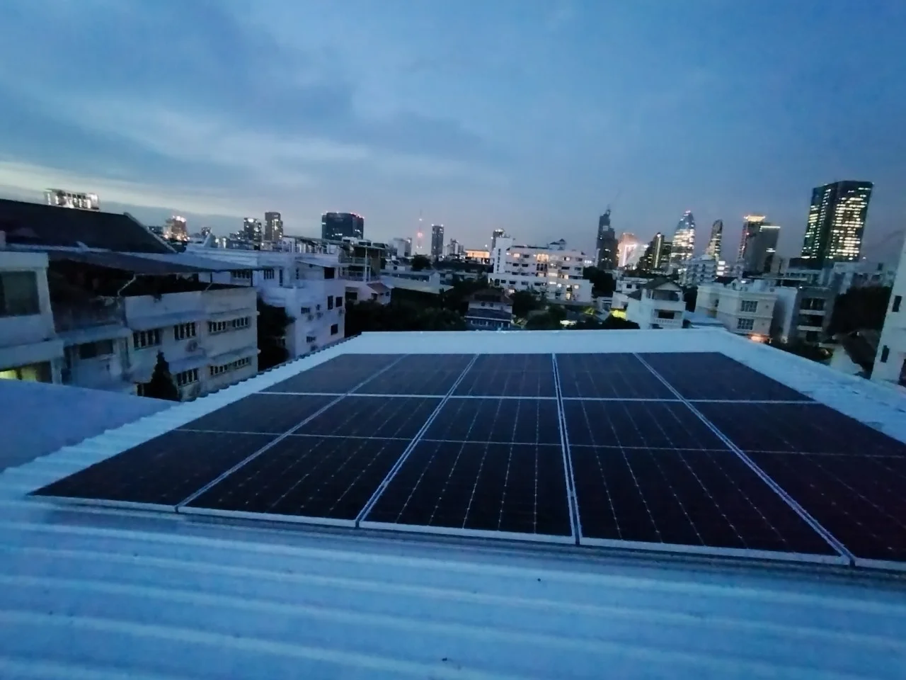 Khun Por's House